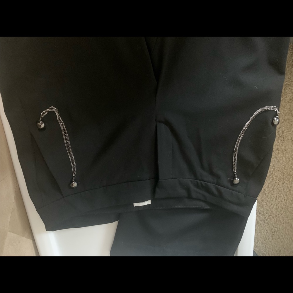 Cache Pants With Pocket Details - image 3